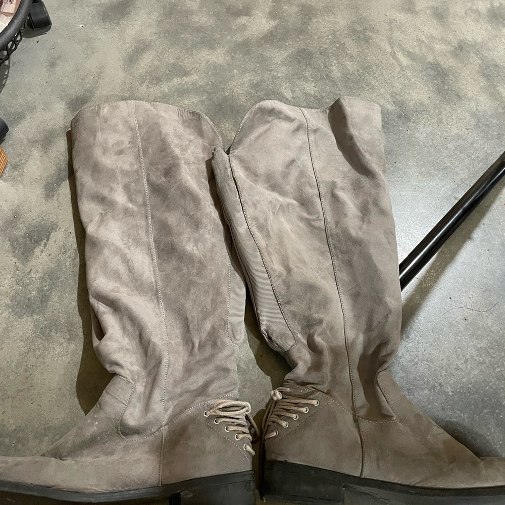Stylish Over the Knee Gray Boots